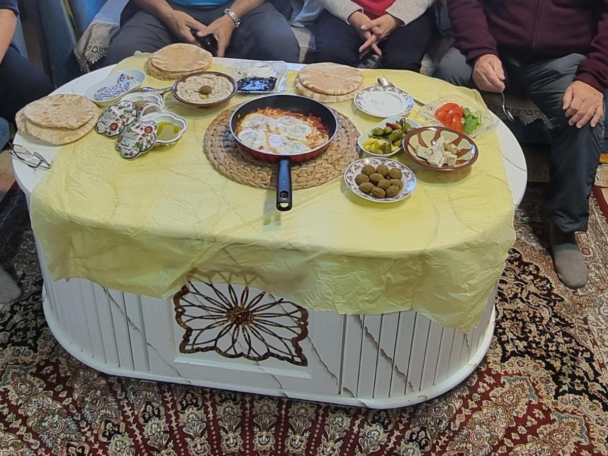 ホテル Karam マダバ エクステリア 写真